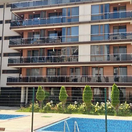 Апартаменти В Помориебей Комплекс Pomorie Exterior photo